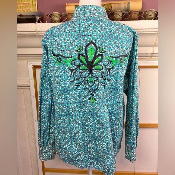 Cruel Cowgirl cotton button down w/ embroidery, patch and bling on back - Picture 3 of 9